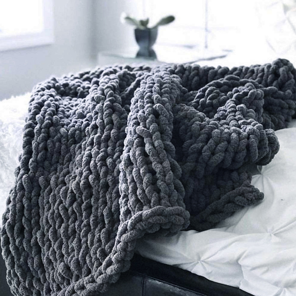 2*2米，深灰色，雪尼尔针织毛毯家居装饰椅子沙发毯-2