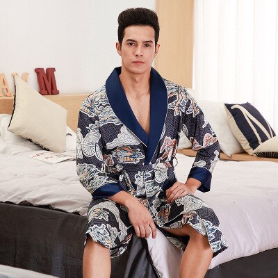 New Autumn Long-sleeved Cartoon Pattern Men Robe / Navy Blue Knee Silk Bathrobe Men's Pajamas Nightgown