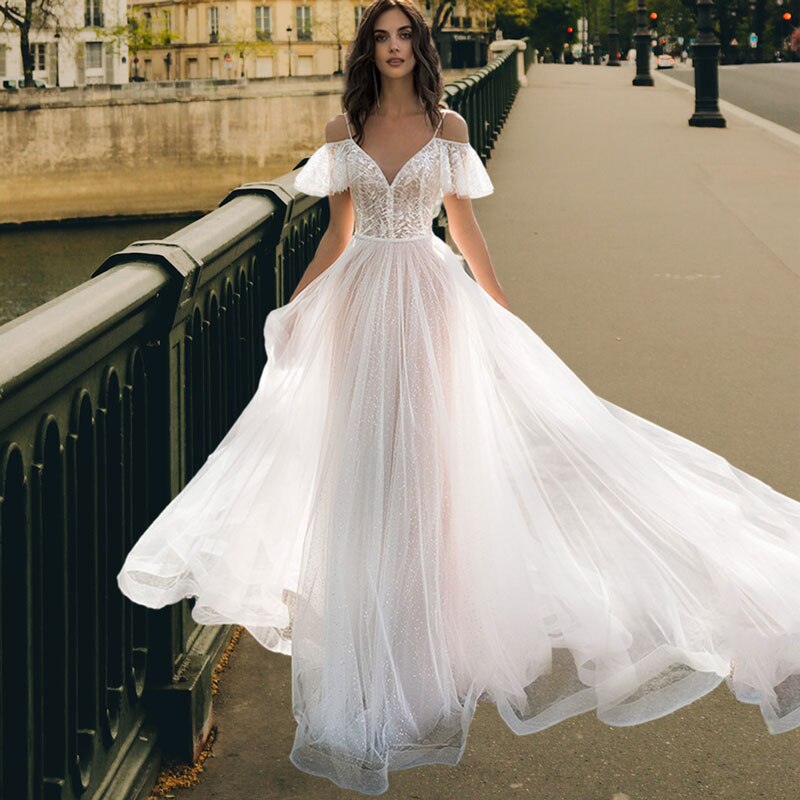 Bohemian Spaghetti Strap Wedding Lace Dress Design Short Ruffles Off Shoulder Engagement Bridal A Line See-Through Gown