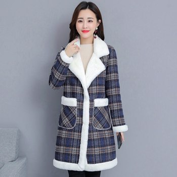 女式外套冬季加厚天鹅绒长羊毛外套女式新款宽松保暖格子棉