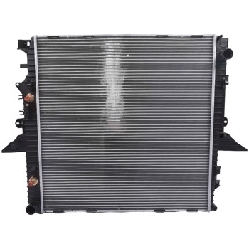 散热器 Aluminum Radiator LR021777 PCC500092 for Land Rover LR3 4.0L 4.4L 2005-2009, Range Rover Sport LE 2008 PCC500040 PCC500490 PCC500550