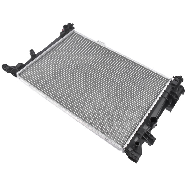 散热器 Radiator w/o Oil Cooler For Mercedes-Benz CLA250 GLA250 CLA45 AMG GLA45 C117 X156 Sport Utility L4 2.0L 2014-2017 A2465001403 A2465001303-4