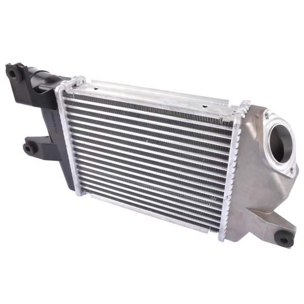 中冷器 Inter Cooler For Mitsubishi Triton L200 2.5L 2.8L L4 Diesel 4D56 4M41 MN135001-6