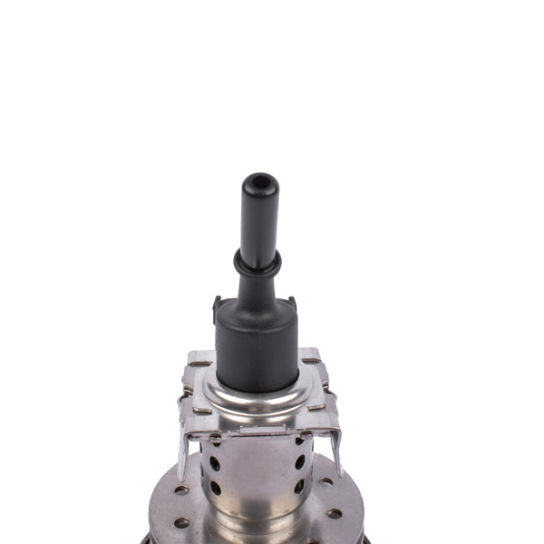  尿素喷射阀 DEF Injector for Land Rover 3.0L V6 LR062819 LR134710 04440210431 FPLA189E3AB-6