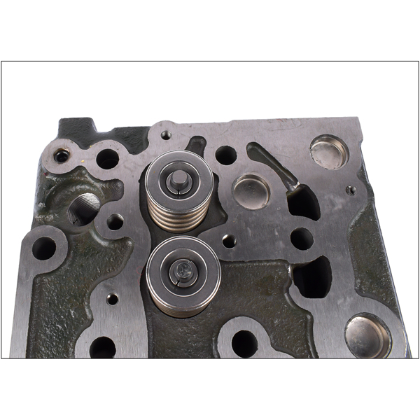 D1703 Complete Engine Cylinder Head for Kubota 1A033-03043 16487-03040 Bobcat 238 325-9